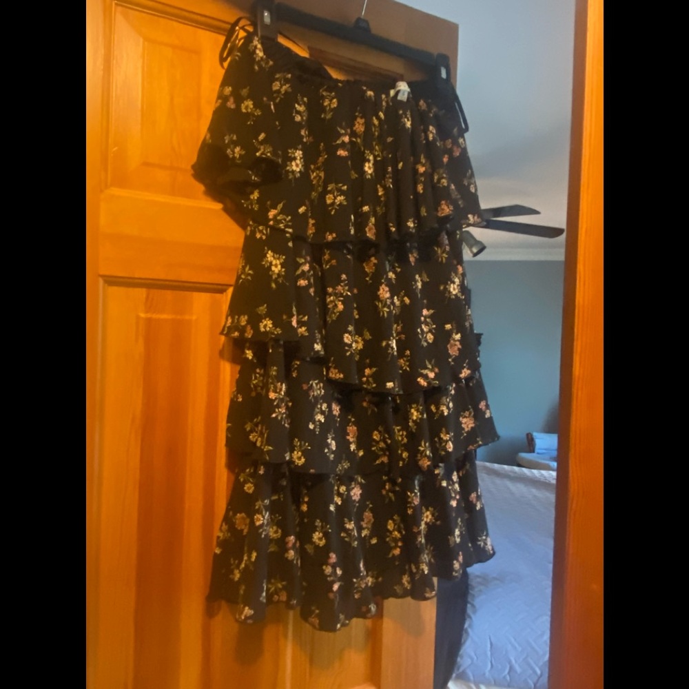 Women’s size Small She and Sky rayon strapless dress.